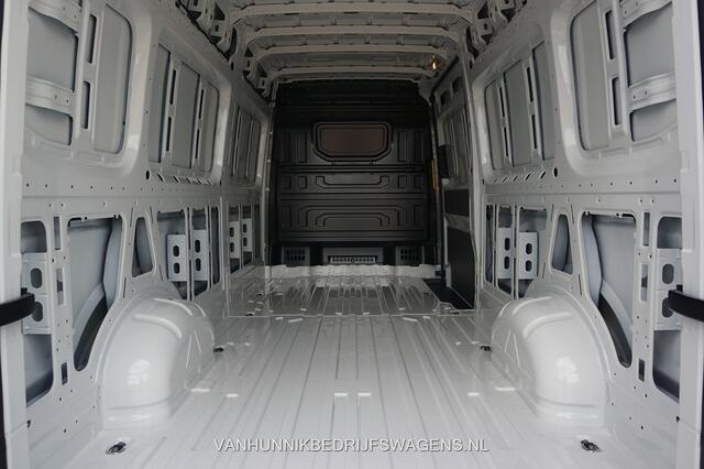 Volkswagen CRAFTER 35 140PK L4H3 Facelift BPM VRIJ 10" Scherm Apple CP/Android A, 270° deuren!! NR. D01*