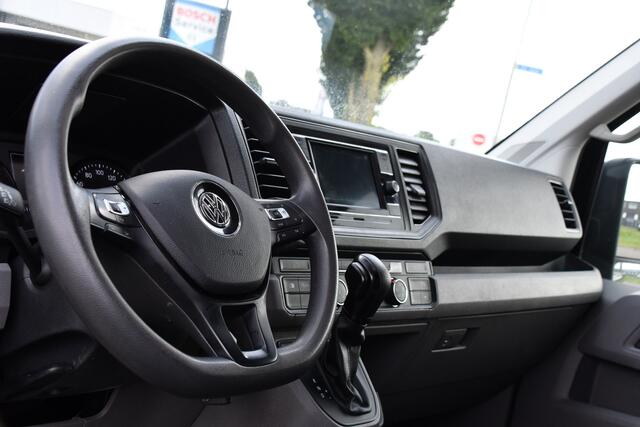 Volkswagen CRAFTER 35 2.0 TDI L3H3 Highline Black Edition Camera, Cruise, Carplay, Sensoren, Automaat, 140pk, Multimedia, LED, Uniek!