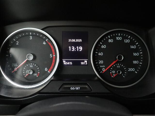Volkswagen CRAFTER 2.0TDI L3H3 Business | Navigatie | Camera | Airco | Cruise | Trekhaak
