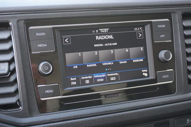 Volkswagen CRAFTER 35 L4 177PK | Bakwagen EL | Laadklep 750 KG | App-Connect | Ergo Comfortstoel | Voorruitverwarming