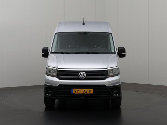 Volkswagen CRAFTER 2.0TDI 177PK L3H3 Highline | Navigatie | Camera | 3-Persoons | Trekhaak 3500Kg