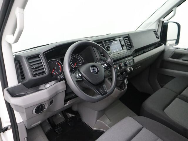 Volkswagen CRAFTER 2.0TDI 177PK L3H3 | Airco | Cruise | 3-Persoons | Betimmering