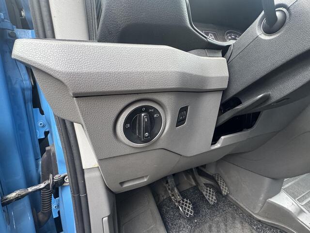 Volkswagen CRAFTER 35 2.0 TDI L4 Trendline L4H3 BAKWAGEN MET DEUREN / EURO 6 / N.A.P / DEALER ONDERHOUDEN