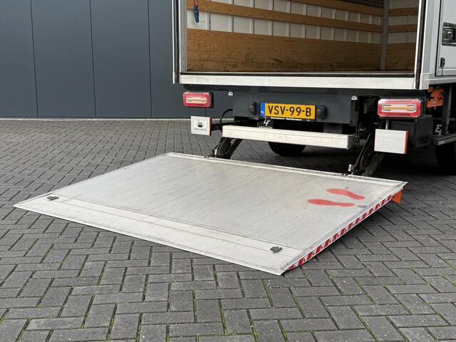 Volkswagen CRAFTER 35 2.0 TDI 140 PK HIGHLINE / BAKWAGEN / DHOLLANDIA LAADKLEP / 3-ZITS / ZIJDEUR / AIRCO / CRUISE