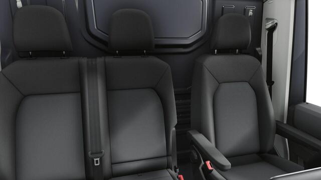 Volkswagen CRAFTER Exclusive L3H3 140 pk Automaat GVW 3.5T BPM vrij | 3-Zits | led | trekhaak | navigatie | camera | DAB+