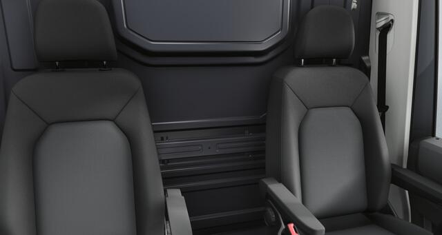 Volkswagen CRAFTER 35 2.0 TDI 177pk L3H3 Exclusive | Adaptieve Cruise Control | Stoelverwarming | Navigatie | Excl. kostenrijklaar maken |