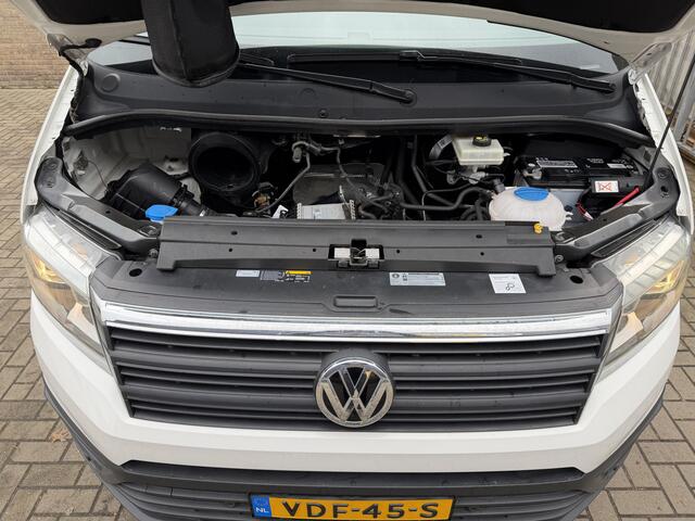 Volkswagen CRAFTER 35 2.0 TDI 141PK Euro 6 L3H3 CarPlay/cruise/camera/trekhaak