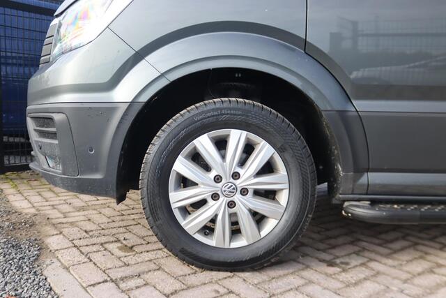 Volkswagen CRAFTER 35 2.0 TDI 177PK L3H3 Highline Bi Led, Navigatie, Apple CarPlay, Massage stoelen