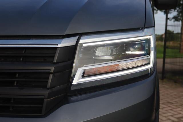 Volkswagen CRAFTER 35 2.0 TDI 177PK L3H3 Highline Bi Led, Navigatie, Apple CarPlay, Massage stoelen