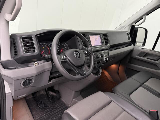 Volkswagen CRAFTER 2.0TDI 177PK L3H3 | Led | Leder | Navigatie | Camera | 3-Persoons | Betimmering