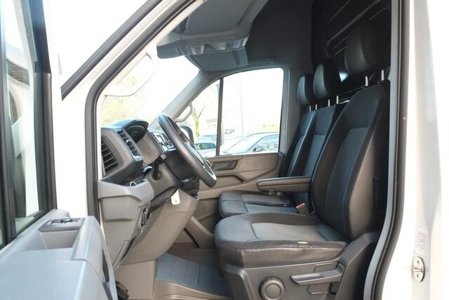 Volkswagen CRAFTER 35 2.0 TDI L4H3 EURO VI 3 Zits, Achteruitrijcamera, Carplay, Parkeersensoren