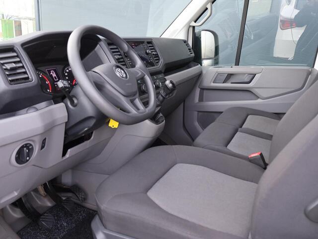 Volkswagen CRAFTER 35 2.0 TDI L3 DC Trendline | 140 PK | Cruise control | Navigatiesysteem | Apple CarPlay / Android Auto |