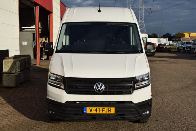 Volkswagen CRAFTER 2.0 TDI L3H3 Highline 140 PK LED TREKHAAK NAVI BETIMMERING