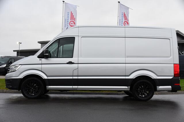 Volkswagen CRAFTER 35 2.0 TDI L3H3 Highline Adaptieve Cruise, Camera, LED, Carplay, 177pk, Automaat, Trekhaak, Sensoren, stuur verwarming, multimedia, Uniek!
