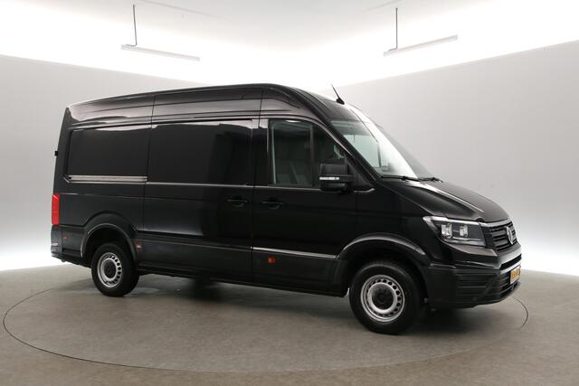 Volkswagen CRAFTER 35 2.0 TDI L3H3 | Laadklep | Airco | Camera | 3-Zits | Elektrpakket | Schuifdeur