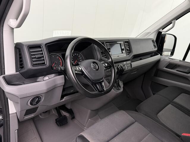 Volkswagen CRAFTER 2.0TDI 177PK DSG Automaat L3H3 | Multimedia | Camera | Airco | 3-Persoons | Betimmering