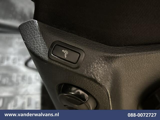 Volkswagen CRAFTER 2.0 TDI 141pk L3H3 L2H2 Euro6 ** Airco | Camera | Apple Carplay | Android Auto | Cruisecontrol Massagestoel, Chauffeursstoel