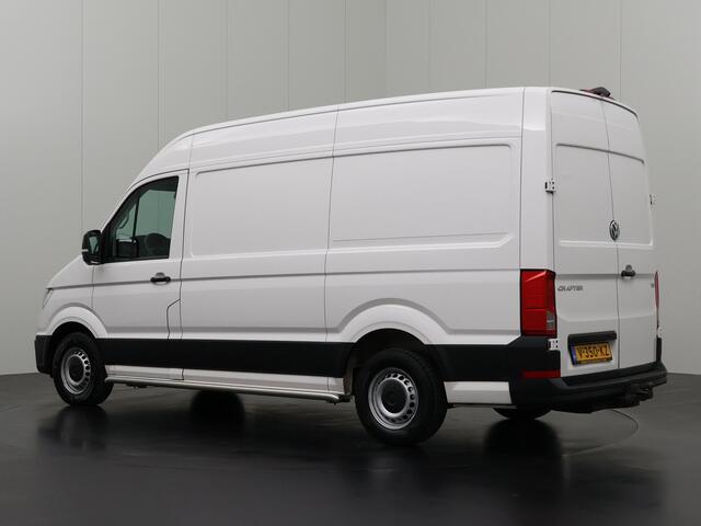 Volkswagen CRAFTER 2.0TDI 140PK L3H3 Highline | Led | Navigatie | Camera | Airco | 3000Kg Trekhaak