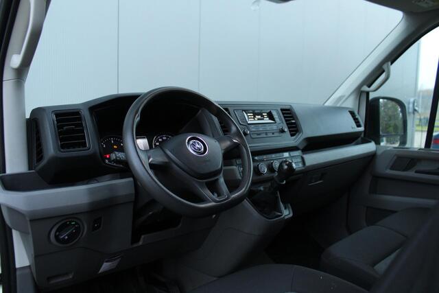 Volkswagen CRAFTER 35 2.0 TDI L3H3 Comfortline | Trekhaak | Bluetooth | Cruise control | Airco