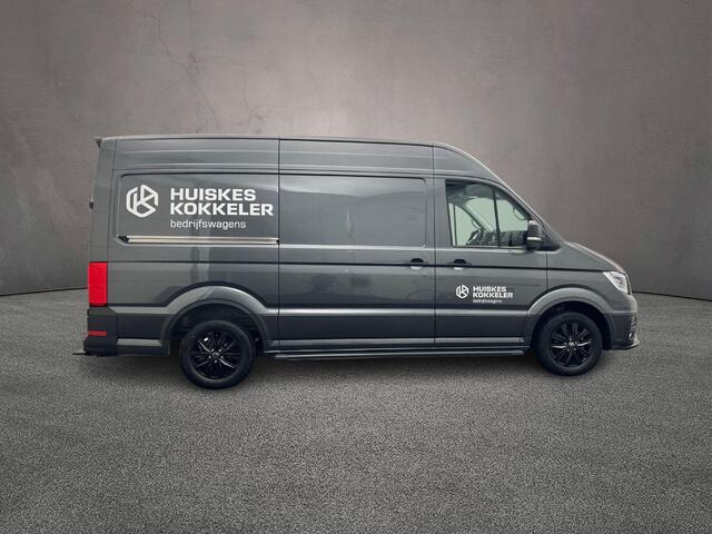 Volkswagen CRAFTER 35 2.0 TDI 177pk L3H3 Exclusive | LED-koplampen | ACC| Sidebars black | 17" wielen black | Trekhaak | Navigatie | Trekhaak | Betimmering | Stoelverwarming | Stuurverwarming