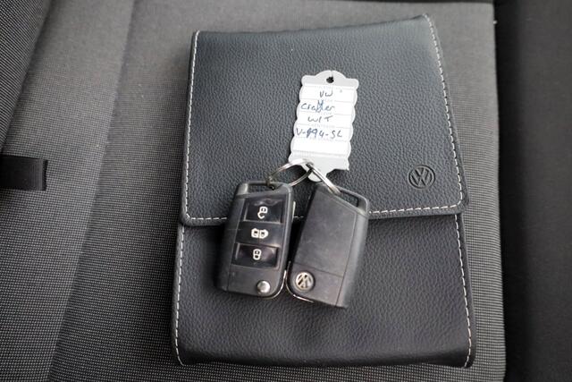 Volkswagen CRAFTER 35 2.0 TDI 177pk E6 RWD L3H3 (L2H2) Airco/Trekhaak 3500kg Airco 10-2018