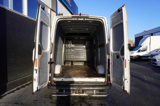 Volkswagen CRAFTER 2.0 TDI 177PK L3H3 - EURO 6 - Airco - Cruise - PDC - ¤17.900,- Excl.