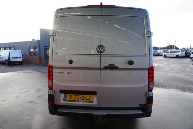 Volkswagen CRAFTER 35 2.0 TDI 177 PK L3H2 Automaat Airco | Cruise | 2x geveerde stoel | Apple CP-Android auto