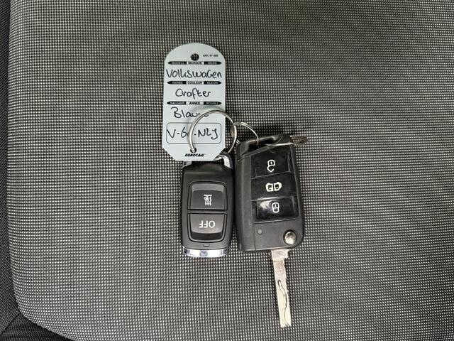 Volkswagen CRAFTER 2.0TDI 177PK DSG Automaat L3H2 | Werkplaats | Led | Navigatie | Camera | 3-Zits | Airco | Cruise