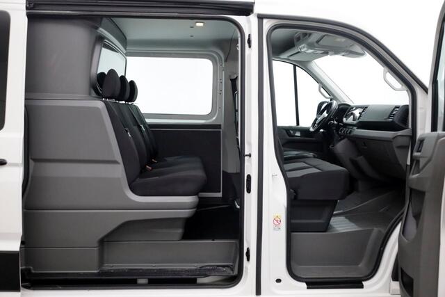 Volkswagen CRAFTER 35 2.0 TDI 140pk L3H2 (L2H1) D.C. Airco/Camera/CarPlay 12-2022