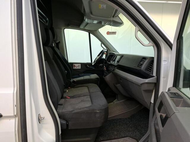 Volkswagen CRAFTER 35 2.0 TDI L3H3 Comfortline Airco Navi Carplay Cruise Control PDC Voor & Achter+Camera 3-Zits DAB+