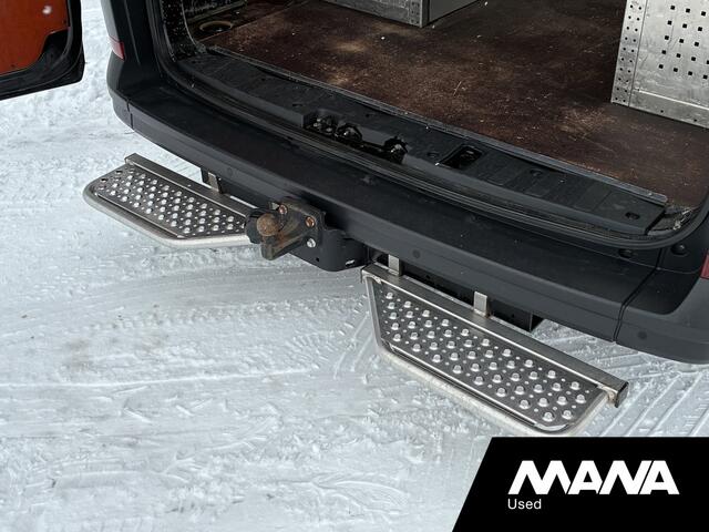 Volkswagen CRAFTER 35 2.0 TDI L3H3 Automaat Trekhaak 2x Treeplank Camera Cruise Standkachel Elektrische schuifdeur