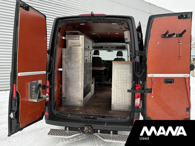 Volkswagen CRAFTER 35 2.0 TDI L3H3 Automaat Trekhaak 2x Treeplank Camera Cruise Standkachel Elektrische schuifdeur