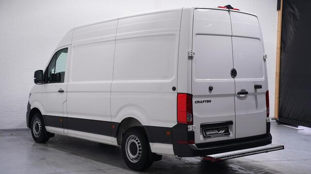 Volkswagen CRAFTER 2.0 TDI 140 pk L3H3 Airco, App Connect 270 Graden Deuren, Laadruimte Pakket, Opstap achter, 3-Zits