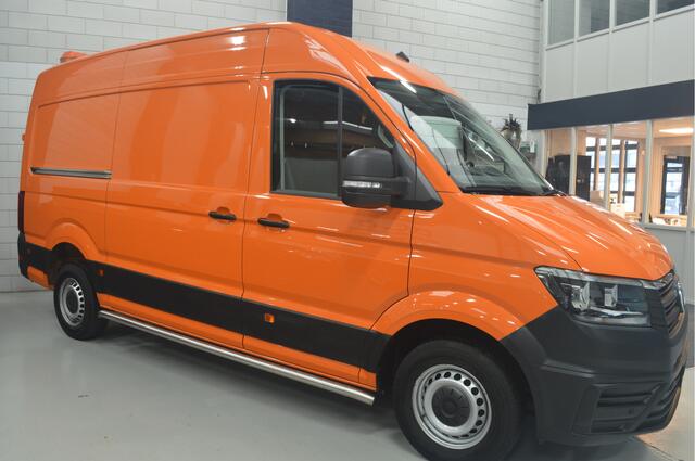 Volkswagen CRAFTER 35 2.0 TDI L3H3 Highline // 181.000 km // AIRCO // CRUISE // CARPLAY // CAMERA // ZWAAILAMP // TREKHAAK //