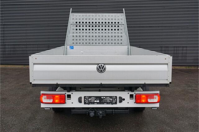Volkswagen CRAFTER Open Laadbak 177pk Automaat Dubbele cabine Apple Carplay Camera Cruise control Trekhaak