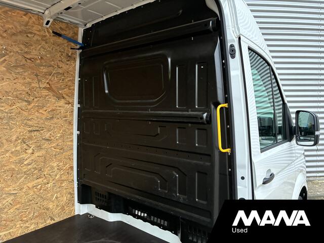 Volkswagen CRAFTER 35 2.0 140PK TDI L4H3 EURO VI Automaat Carplay Sensoren Airco