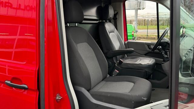Volkswagen CRAFTER 2.0 TDI 130KW 177PK L3H2 EURO 6 AIRCO/ CRUISSE CONTROL/ NAVIGATIE/ 100% DEALERONDERHOUDEN