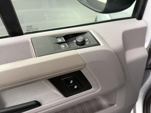 Volkswagen CRAFTER 140PK Automaat Exclusive L3H3 | Led | Navigatie | Camera | Airco | Cruise