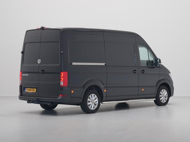 Volkswagen CRAFTER L3H3 2.0 TDI 140pk 3.5T Exclusive-Edition / Trekhaak / Navigatie / Camera / Acc / Pdc / Stoel/Stuurverwarming / Carplay