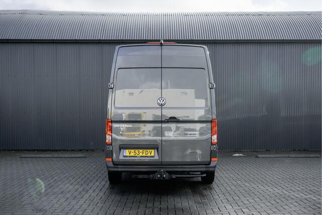 Volkswagen CRAFTER 35 2.0 TDI L3H3 Exclusive | 177 PK | Automaat | Carplay | Camera | Cruise