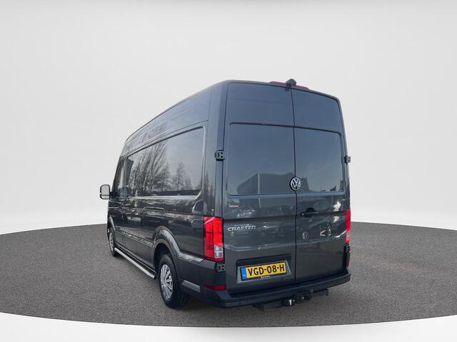 Volkswagen CRAFTER 35 2.0 TDI L3H3 Highline | 140Pk | Automaat | A-Camera | Trekhaak |