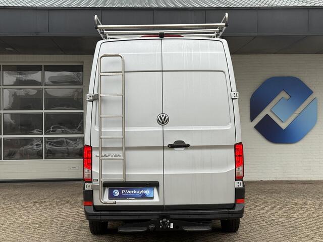 Volkswagen CRAFTER 35 2.0 TDI L3H3 Highline | NAVIGATIE | APPLE CARPLAY | CAMERA | TREKHAAK | VOLLEDIG DEALER ONDERHOUDEN |