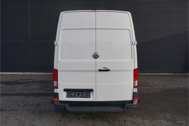 Volkswagen CRAFTER 35 140pk Automaat L3H3/L2H2 Apple Carplay Camera Navigatie ACC Cruise control Stoelverwarming LED