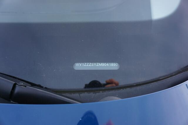 Volkswagen CRAFTER 35 180pk Automaat L3H3 L2H2 Navi Apple Carplay Camera Cruise control LED ErgoComfort stoel