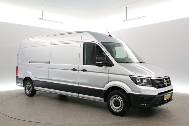 Volkswagen CRAFTER 35 2.0 TDI Highline 140PK L4H3 | 3000KG Trekgew. | Trekh. | Euro6 | Airco | Cruise | Carplay | Camera | 3-Zits | Parkeersens.