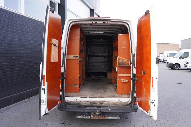 Volkswagen CRAFTER 2.0 TDI 177PK L3H3 EURO 6 - Airco - Cruise - PDC - ¤16.900,- Excl.