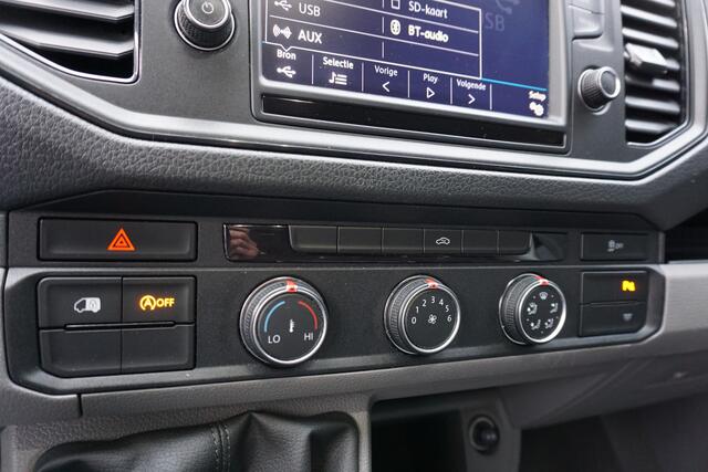 Volkswagen CRAFTER 140PK L3H2/L2H1 2x Schuifdeur Parkeersensoren Euro6