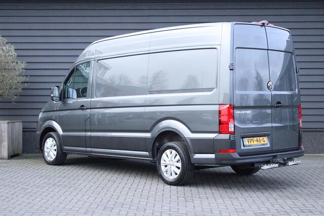 Volkswagen CRAFTER 30 2.0 TDI 140pk H6 L3H3 Highline Trekhaak Camera Led Stuurverwarming Navigatie