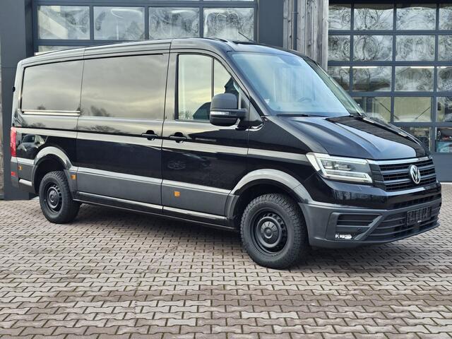 Volkswagen CRAFTER 35 2.0 TDI L3H2 177PK RWD Highline | 3500KG trekhgewicht | Cruise | App-connect | Navi | Stoelverwarming | Betimmering | Camera |