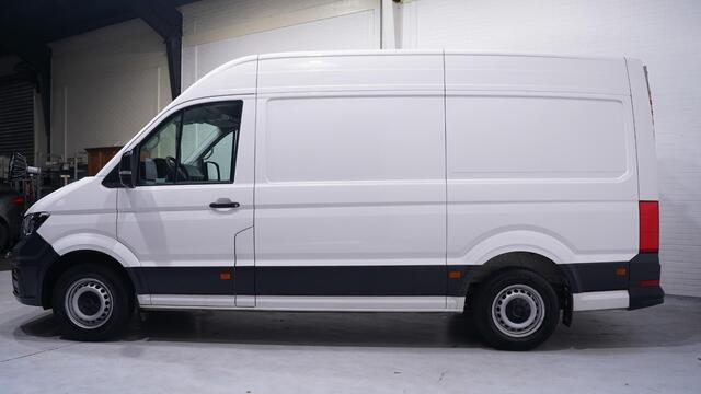 Volkswagen CRAFTER 2.0 TDI L3H3 LAADKLEP Navi, Camera App Connect, Apple Carplay, Uniek in NL, 3-Zits